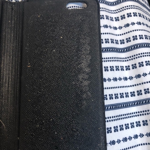 Louis Vuitton iPhone 6s Plus folio - Picture 5 of 7